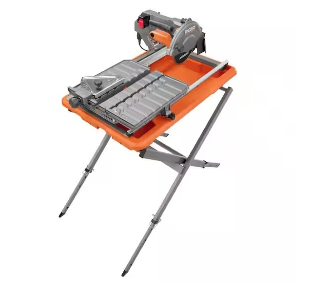 RIDGID 9 Amp 7 in Wet Tile Saw with Stand, model R4031S in orange and gray colors on a white background.