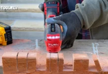 Milwaukee FUEL multi-tool 2836 cutting wood.