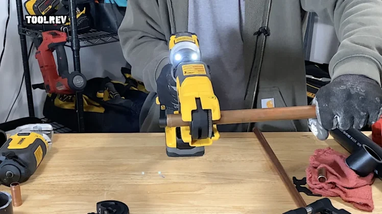 DeWalt Impact Connect copper cutter