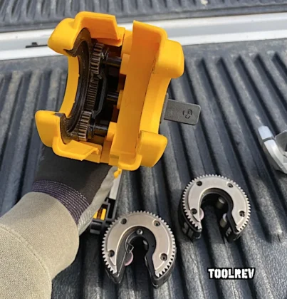 DeWalt Impact Connect copper cutter