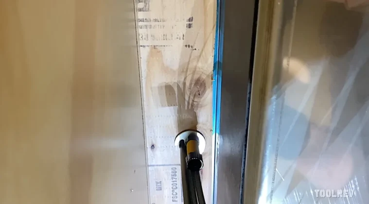 Kitchen faucet installation